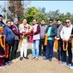 उपनल कर्मचारी संघ के पदाधिकारियों ने शुक्रवार को मुख्यमंत्री आवास में मुख्यमंत्री श्री पुष्कर सिंह धामी से भेंट कर ‘समान कार्य–समान वेतन’ संबंधी कैबिनेट के ऐतिहासिक निर्णय के लिए आभार व्यक्त किया। 