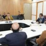 मुख्य सचिव श्री आनन्द बर्द्धन की अध्यक्षता में मंगलवार को सचिवालय में उत्तराखण्ड नागरिक उड्डयन विकास प्राधिकरण की उत्तराखण्ड एयर कनेक्टिविटी स्कीम के सम्बन्ध में बैठक सम्पन्न हुयी।