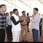 मुख्य सचिव श्री आनन्द बर्द्धन, पुलिस महानिदेशक श्री दीपम सेठ एवं शासन-प्रशासन के वरिष्ठ अधिकारियों ने प्रधानमंत्री श्री नरेन्द्र मोदी के उत्तराखण्ड दौरे की तैयारियों को लेकर कार्यक्रम स्थल का स्थलीय निरीक्षण किया। 