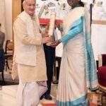 उत्तराखंड के पूर्व मुख्यमंत्री श्री भगत सिंह कोश्यारी को लोक कार्य के लिए पद्मभूषण से किया गया सम्मानित