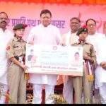 खटीमा में “जन-जन की सरकार, आपके द्वार” कार्यक्रम में मुख्यमंत्री ने गिनाई केंद्र व राज्य सरकार की उपलब्धियां