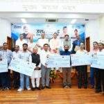 उत्तराखण्ड स्वच्छ गतिशीलता परिवर्तन नीति-के तहत 06 लाभार्थियों को सब्सिडी चेक किए प्रदान