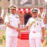 श्रीलंका नौसेना के कमांडर वाइस एडमिरल डेमियन फर्नांडो भारत की आधिकारिक यात्रा पर हैं
