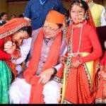देवीधुरा में फलों-फूलों से बरसी बग्वाल, ऐतिहासिक पाषाण युद्ध के साक्षी बने लाखों श्रद्धालु