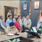 समाधान दिवस में 140 से अधिक शिकायतें प्राप्त, डीएम ने अधिकारियों को समयबद्ध एवं गुणवत्तापूर्ण निस्तारण के दिए निर्देश*